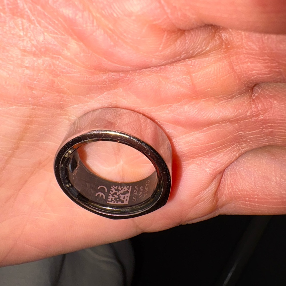 Oura Silver Smart Ring size 7